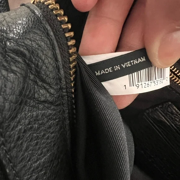 Marc Jacobs Black and Gold Crossbody camera bag - Picture 12 of 12